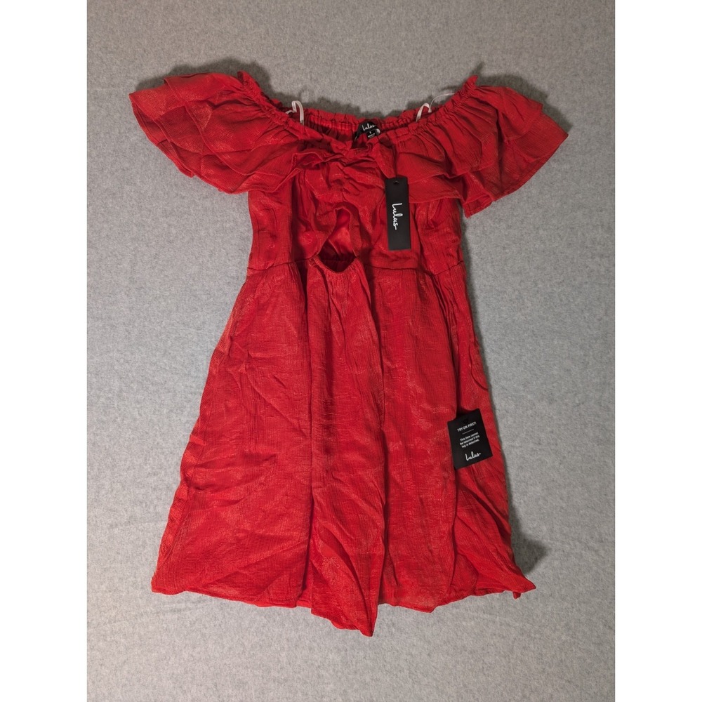 Lulu's NWT Red Ruffle Keyhole Party Dress